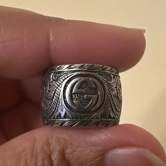 Gucci Silver Ornate Band - Picture 6 of 10